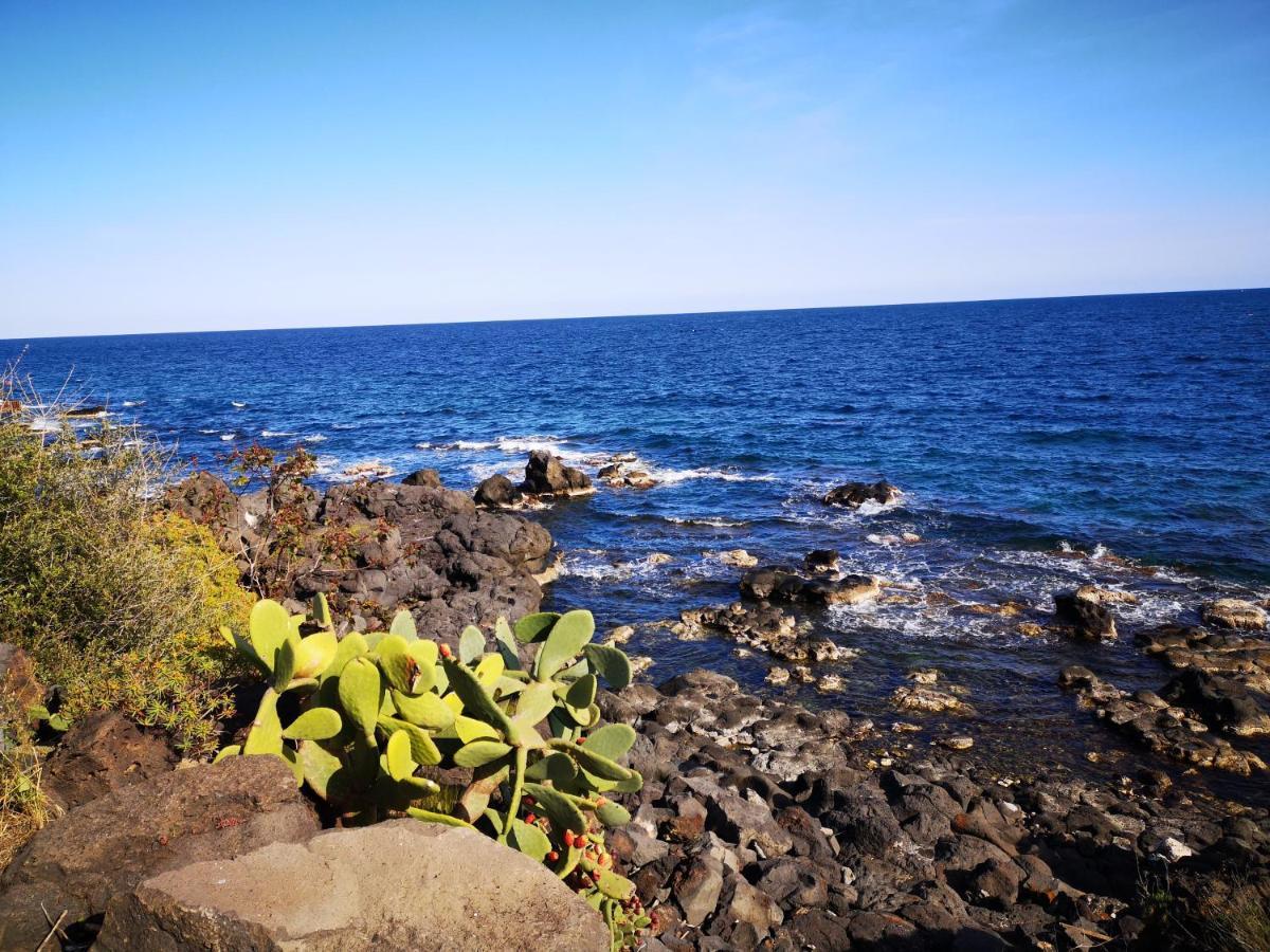 La Lampara Apartment Aci Castello Buitenkant foto