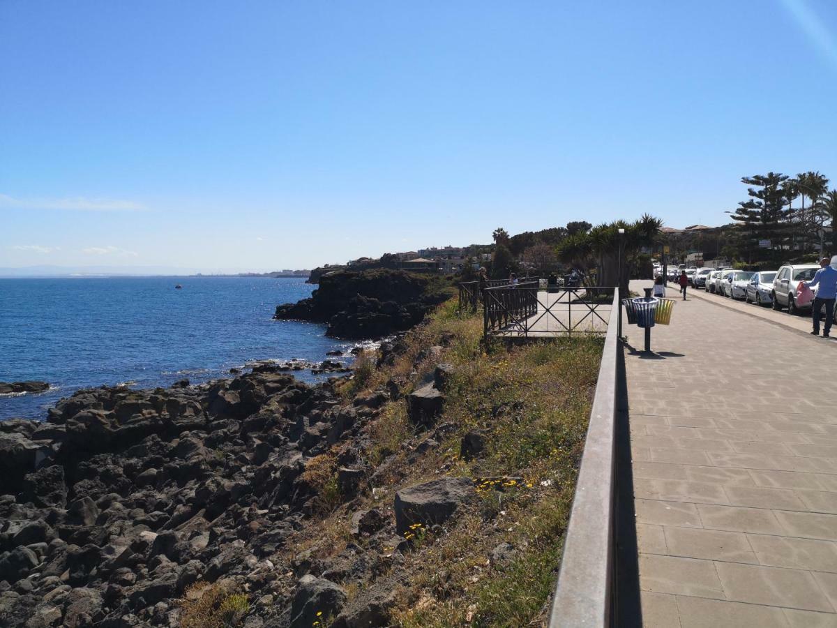 La Lampara Apartment Aci Castello Buitenkant foto