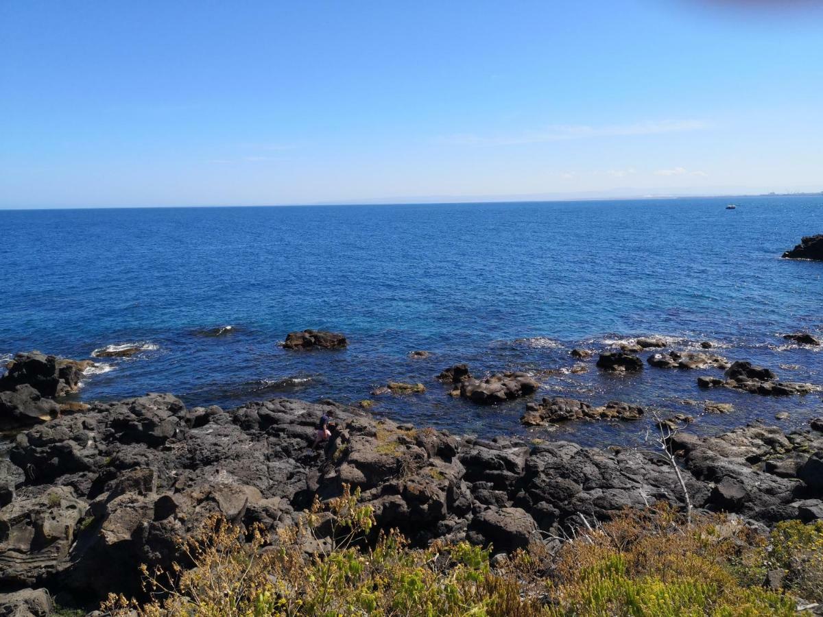 La Lampara Apartment Aci Castello Buitenkant foto
